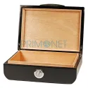 Humidor pentru pastrat trabucuri confectionat din lemn Black Racing