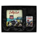 Set Gentelo 4 cu tabachera model masini retro si bricheta pe benzina